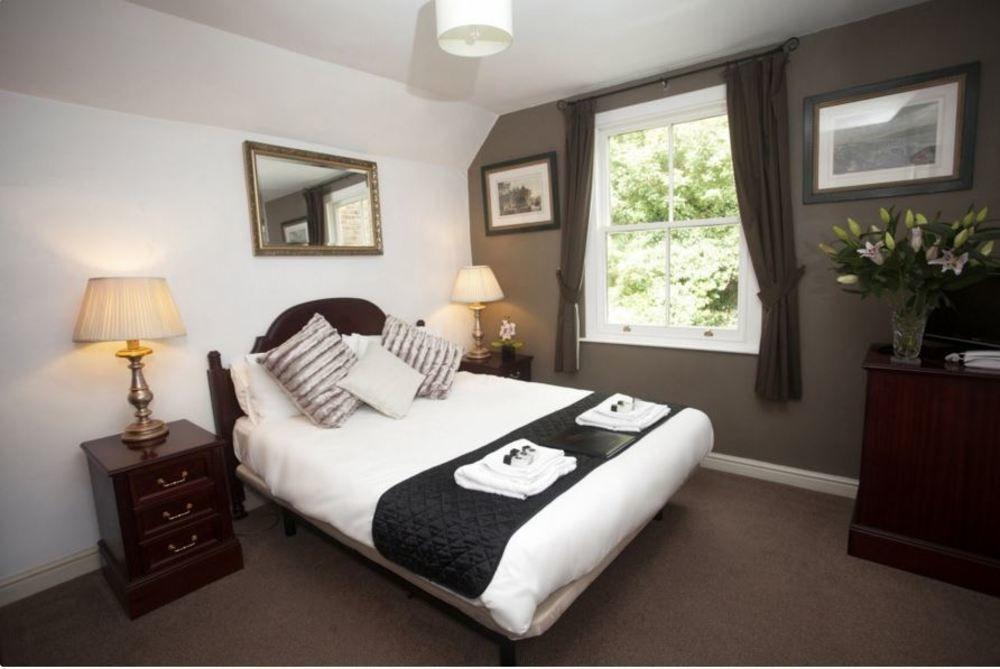 The Five Bells Hotel Deal Bagian luar foto