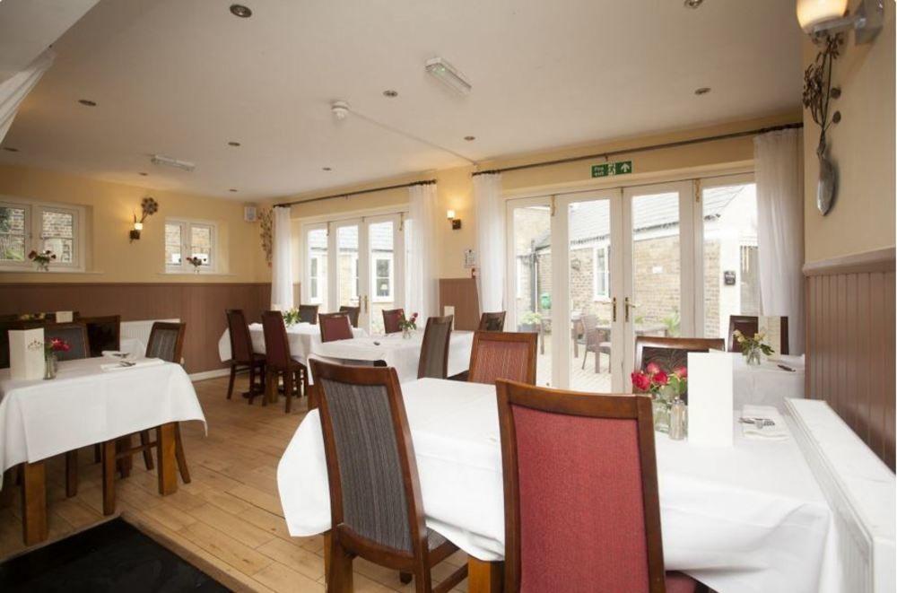 The Five Bells Hotel Deal Bagian luar foto